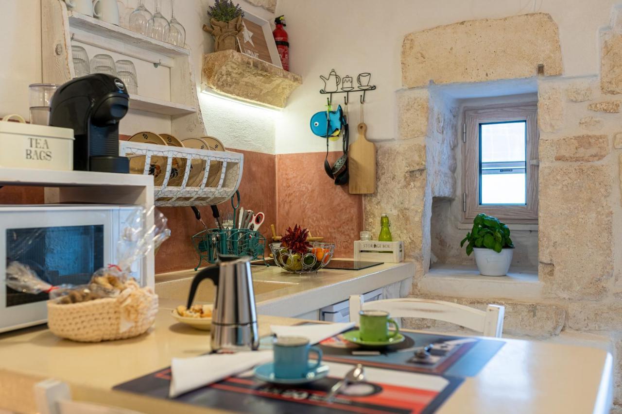 Le Piccole Case Bianche Ostuni Exterior photo