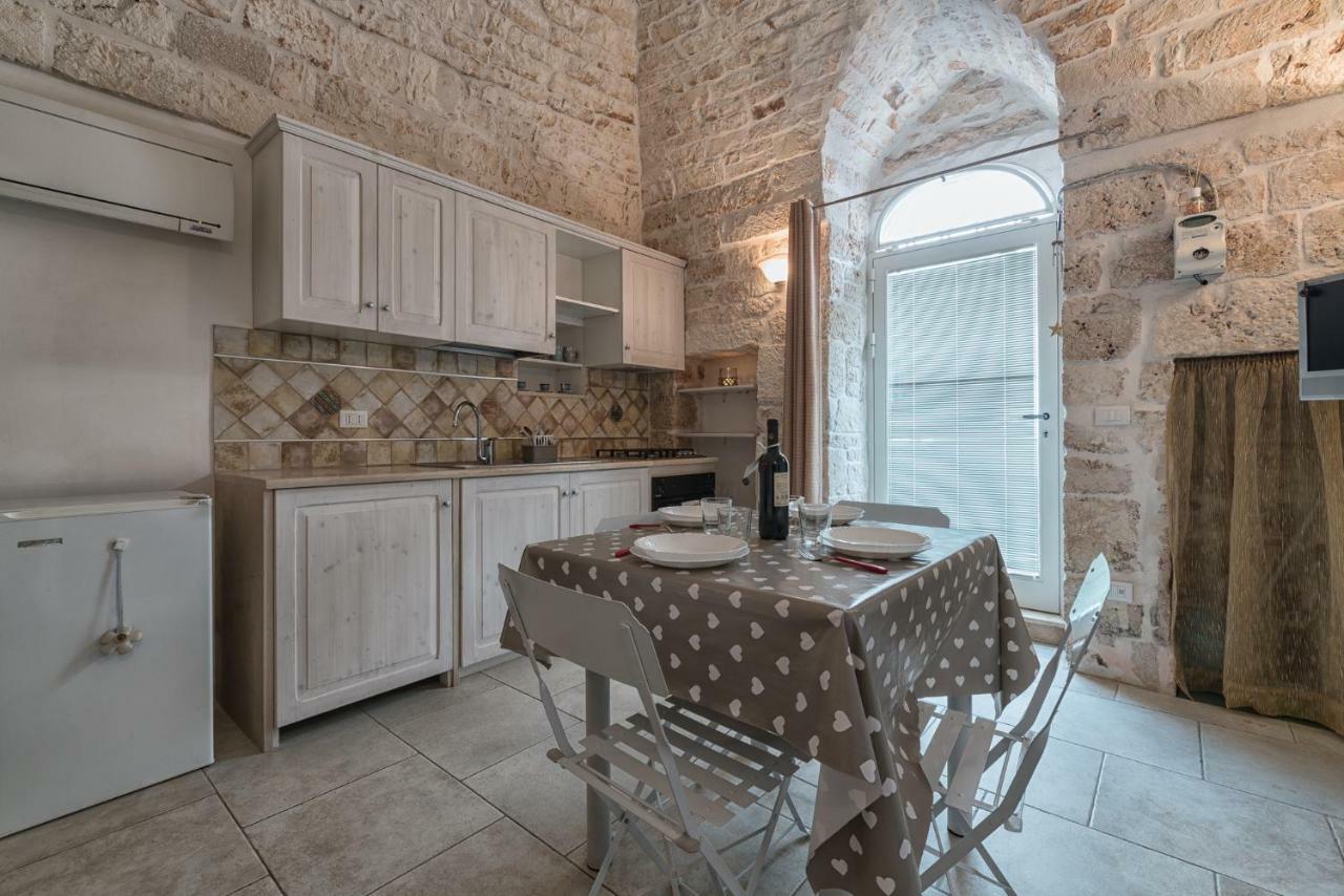 Le Piccole Case Bianche Ostuni Exterior photo